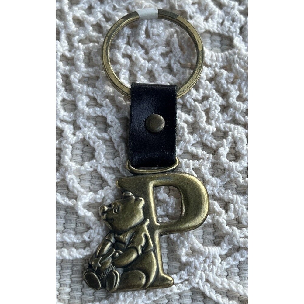 DISNEY Winnie The Pooh  Initial "P" (RARE) Metal Leather Keychain NWOT